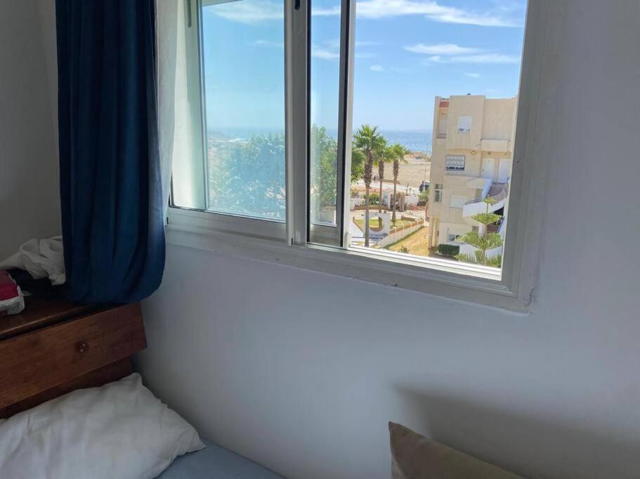 Stylish Duplex - Ocean View - Airport - Wifi - Renovated 2025 Jibila